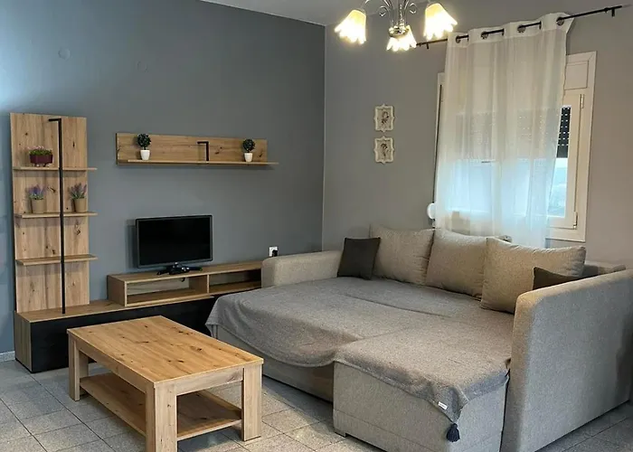 Alexandra's Little House Βάτος